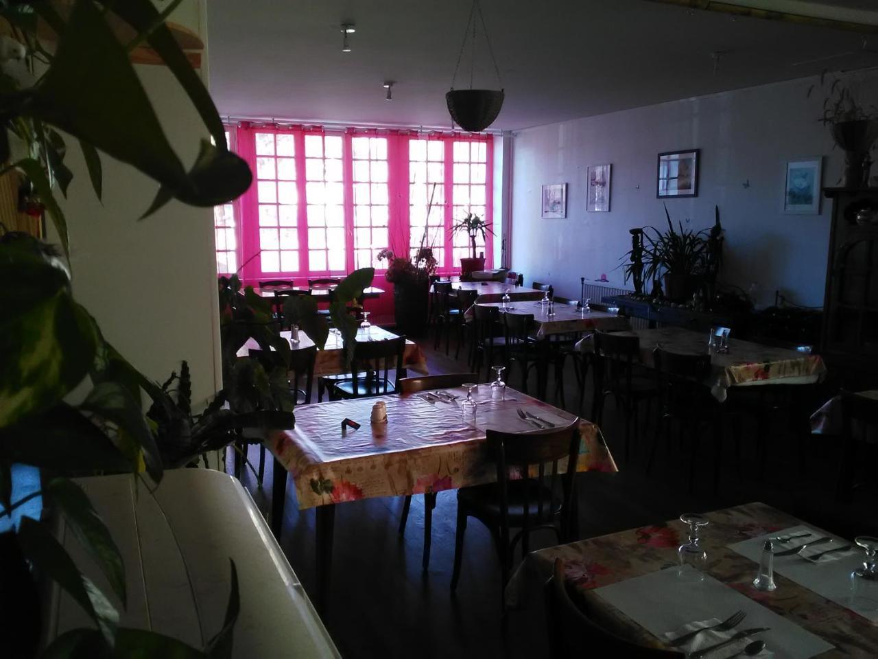 Le Relais De La Marche Hotel Aigurande Eksteriør billede
