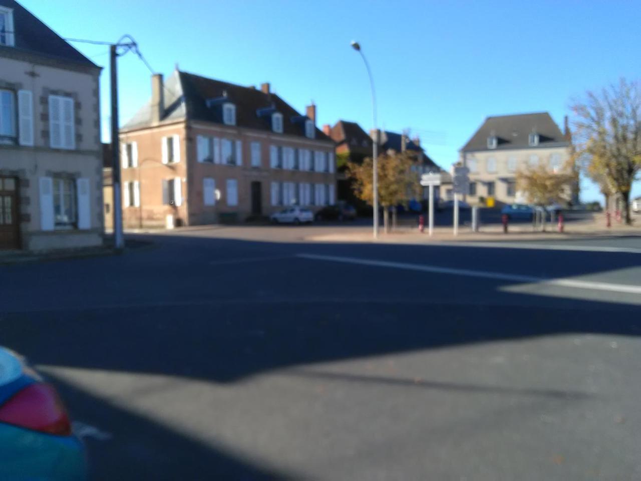 Le Relais De La Marche Hotel Aigurande Eksteriør billede